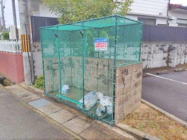ゴミ置き場