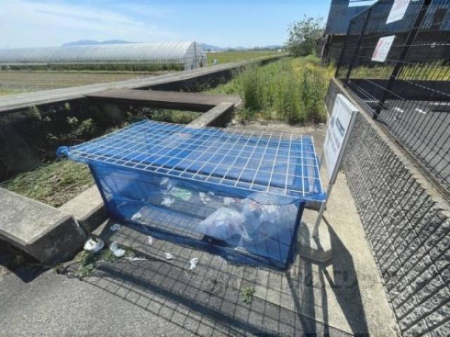 ゴミ置き場