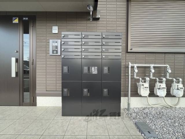 宅配ボックス
