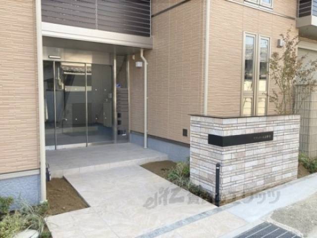 エントランス　予定場所