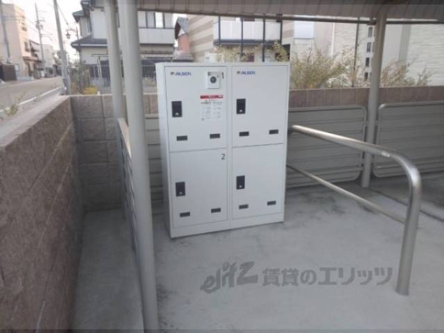 宅配ボックス