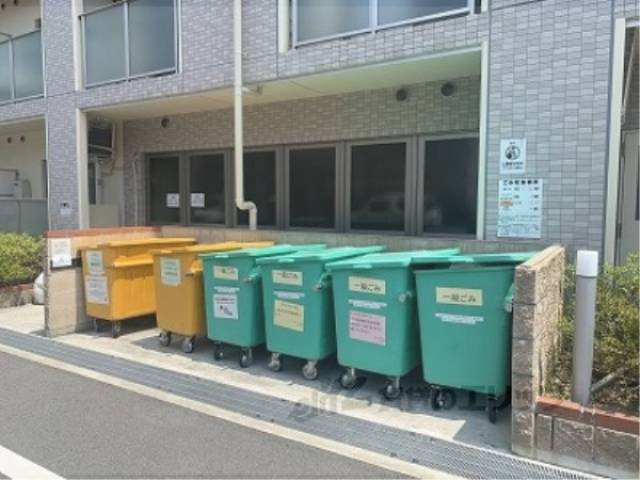 ゴミ置き場