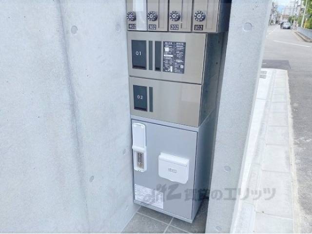 宅配ボックス