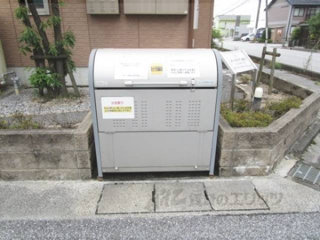 ゴミ置き場