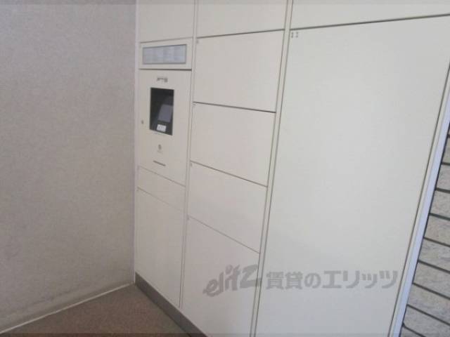 宅配ボックス