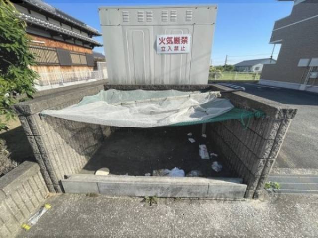 ゴミ置き場