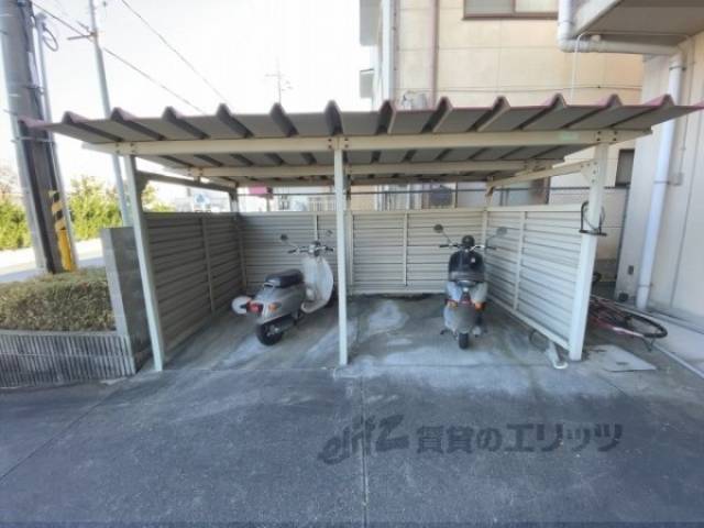 バイク置場