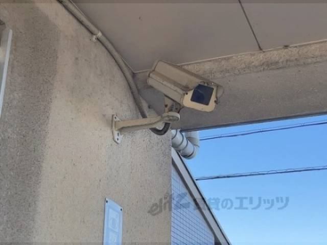 防犯カメラ　駐車場