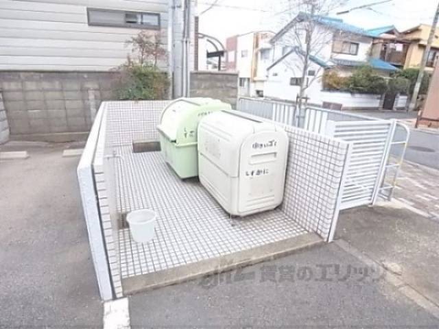 ゴミ置き場