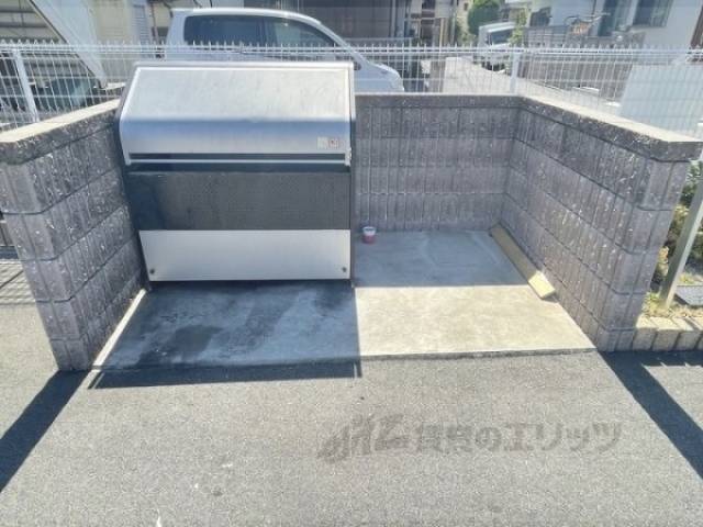 ゴミ置き場