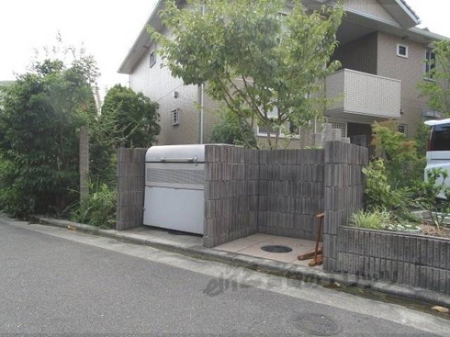ゴミ置き場