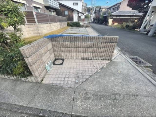 ゴミ置き場