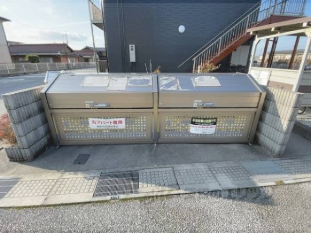 ゴミ置き場