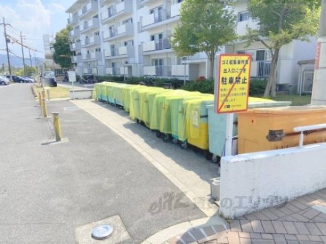 ゴミ置き場