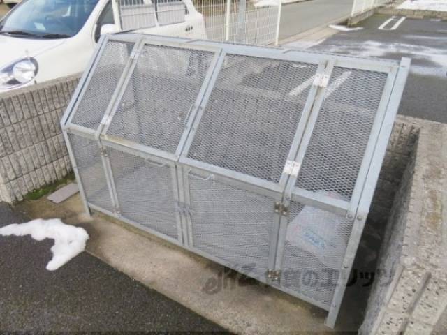 ゴミ置き場