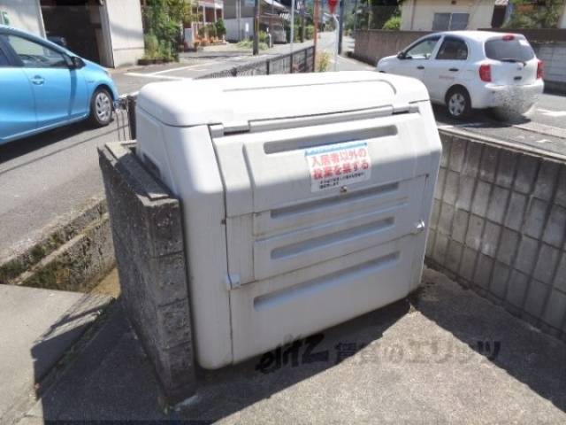 ゴミ置き場