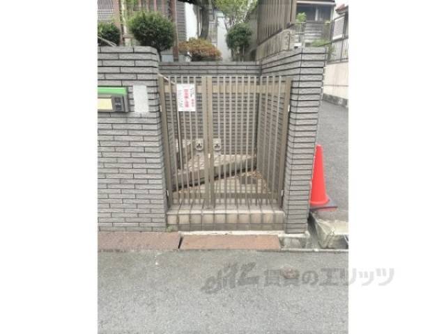 入口