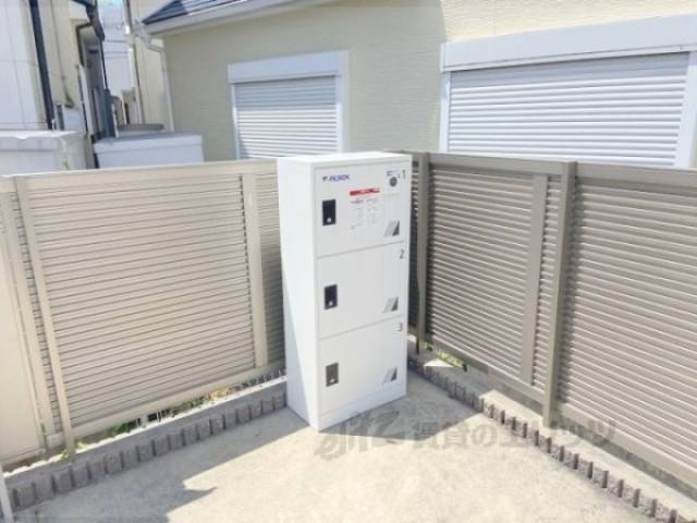 宅配ボックス