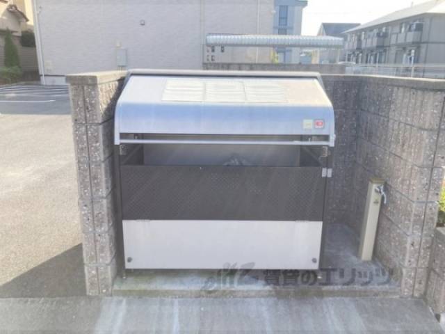 ゴミ置き場