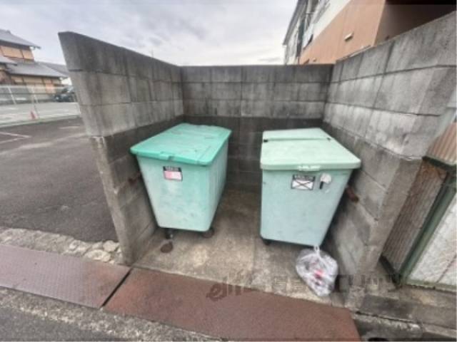 ゴミ置き場