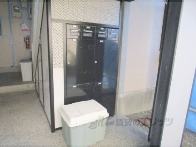 宅配ボックス