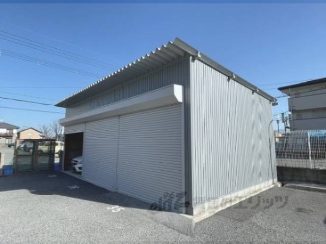 駐車場　ガレージ