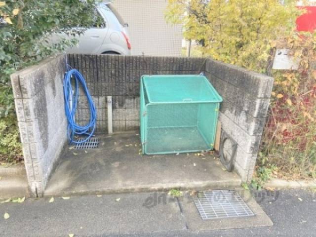 ゴミ置き場