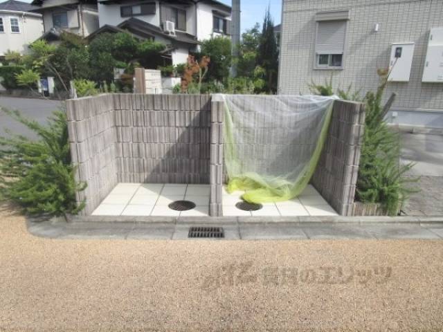 ゴミ置き場