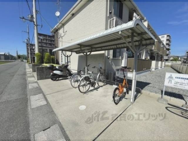 駐輪場