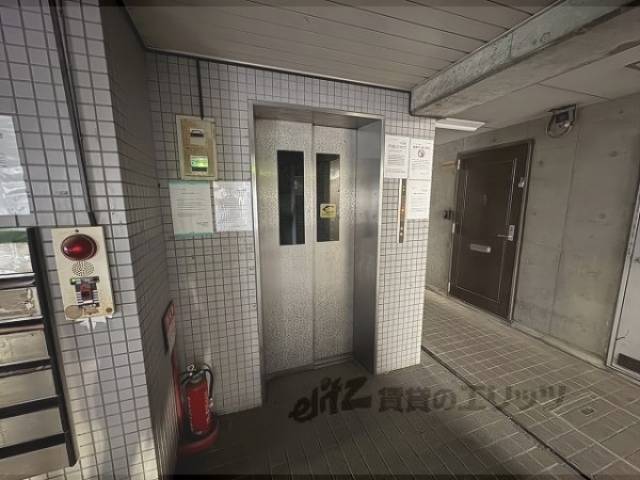 エレベーター