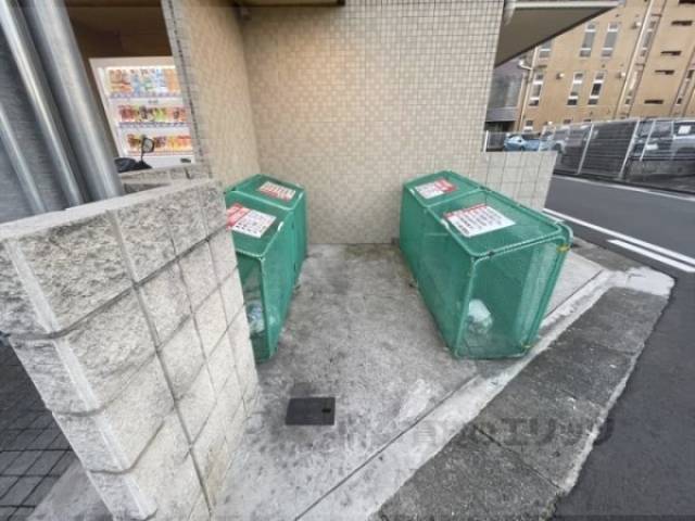 ゴミ置き場