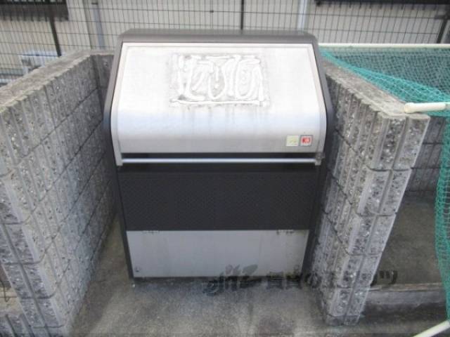 ゴミ置き場