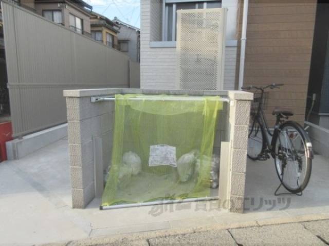ゴミ置き場