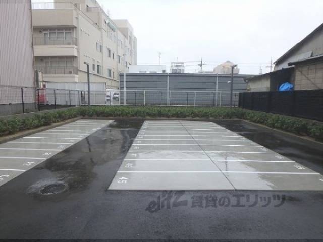 駐輪場　屋外