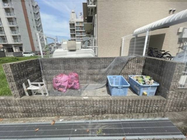 ゴミ置き場