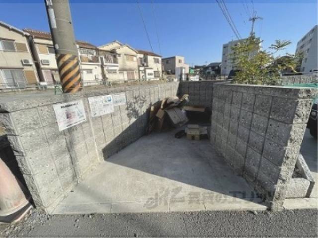 ゴミ置き場