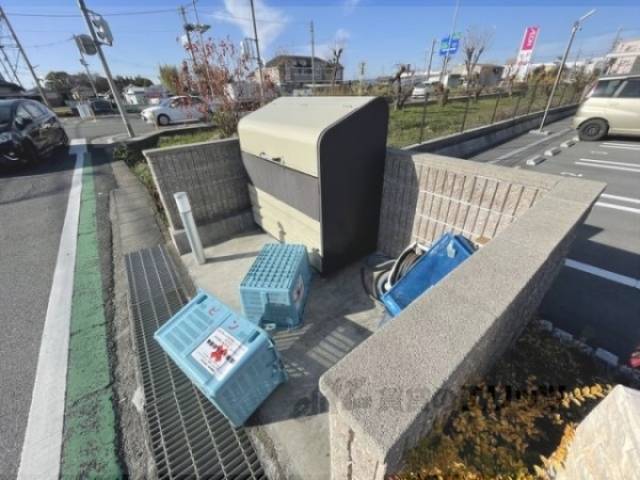 ゴミ置き場