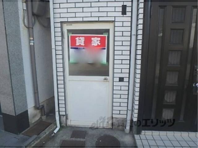 物置扉
