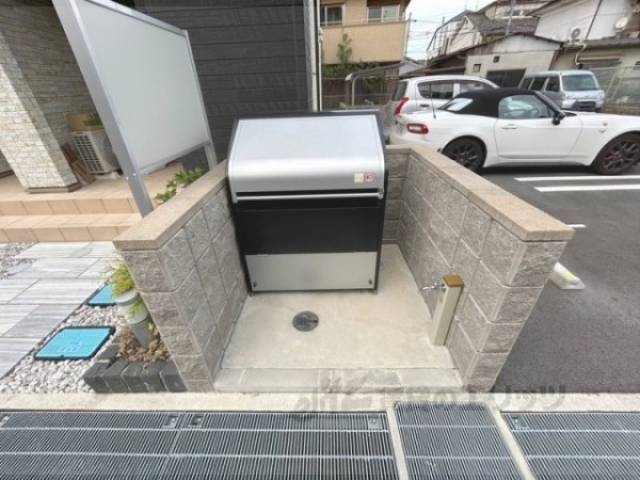 ゴミ置き場