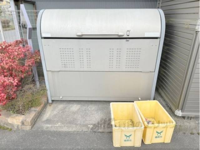 ゴミ置き場