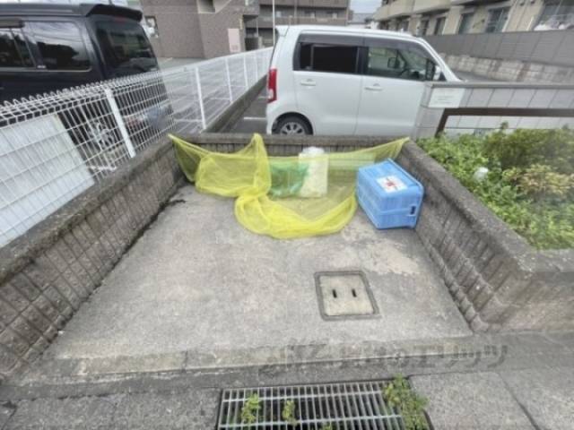 ゴミ置き場