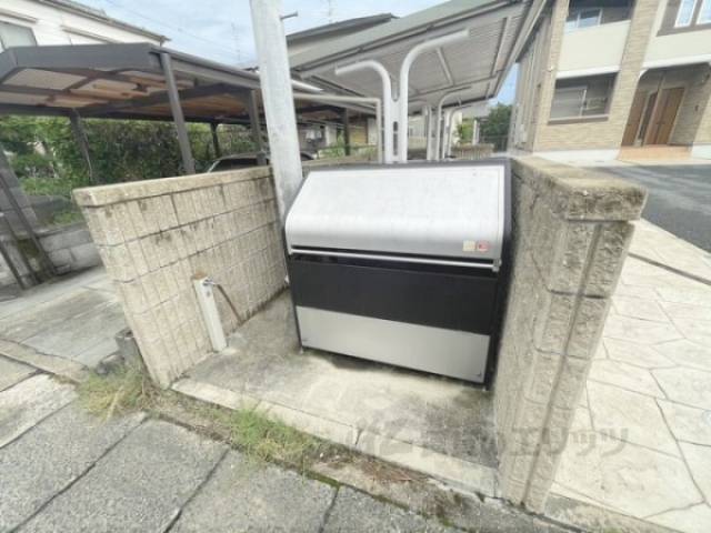 ゴミ置き場