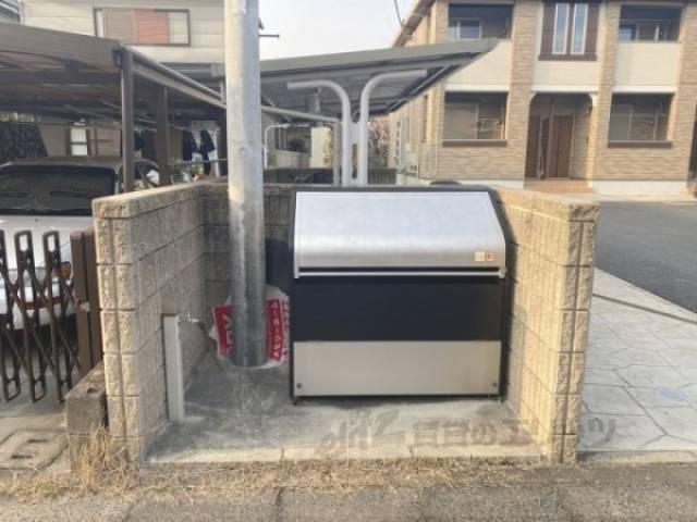 ゴミ置き場