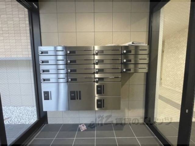 宅配ボックス