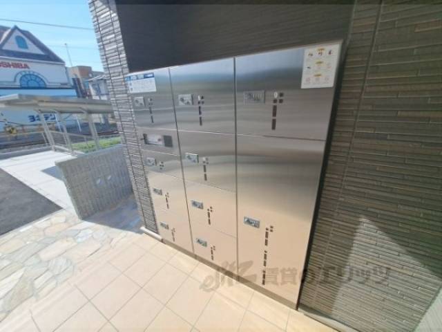 宅配ボックス