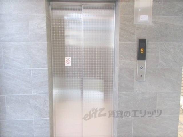 エレベーター
