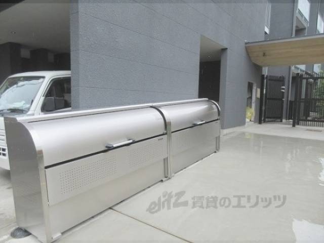 ゴミ置き場