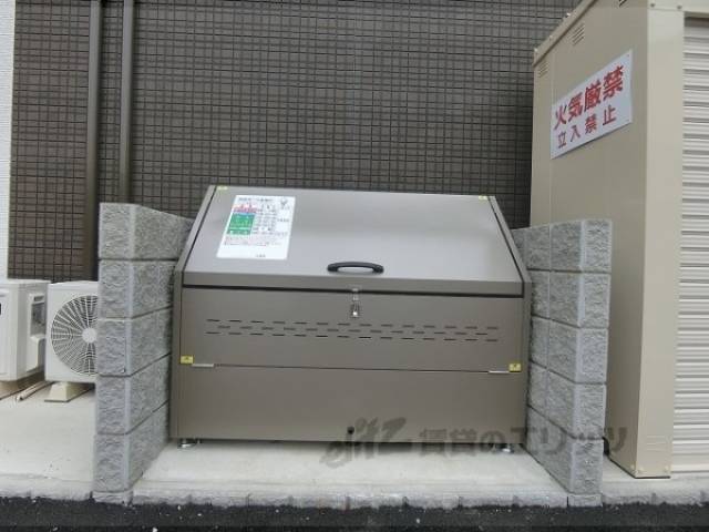 ゴミ置き場