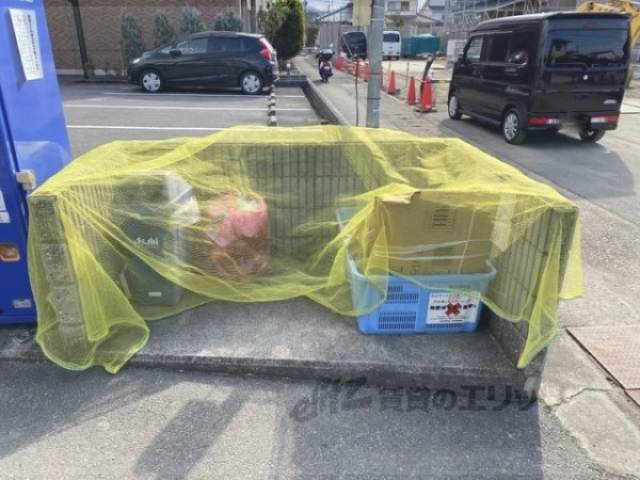 ゴミ置き場