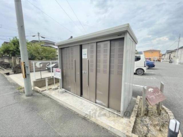ゴミ置き場